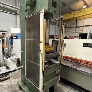 Prasa hydrauliczna pionowa wysięgowa Cosmo Francja nacisk 40 t skok 600 mm